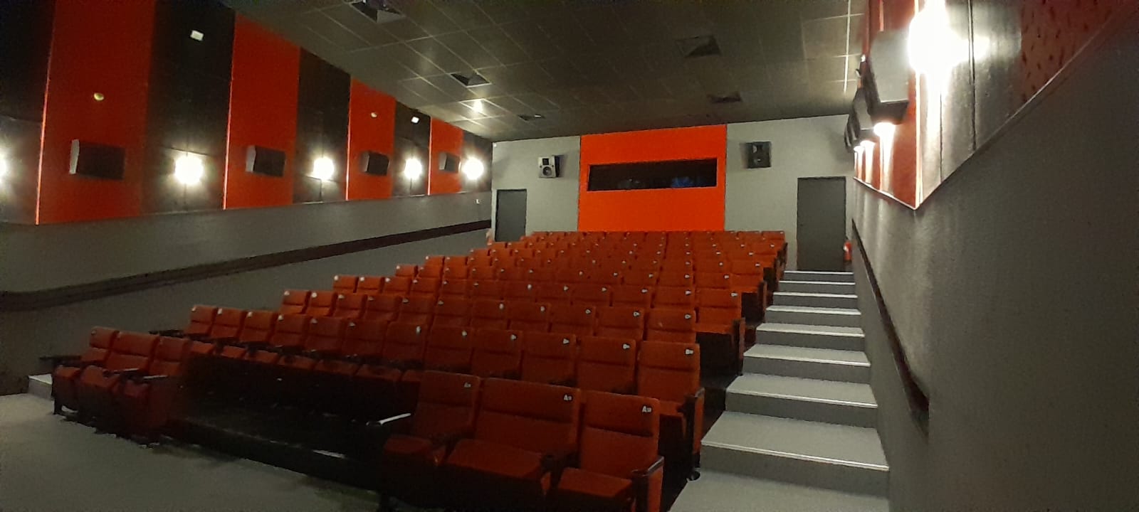 Volvió a abrir el Cine Amadeus en Santa Rosa